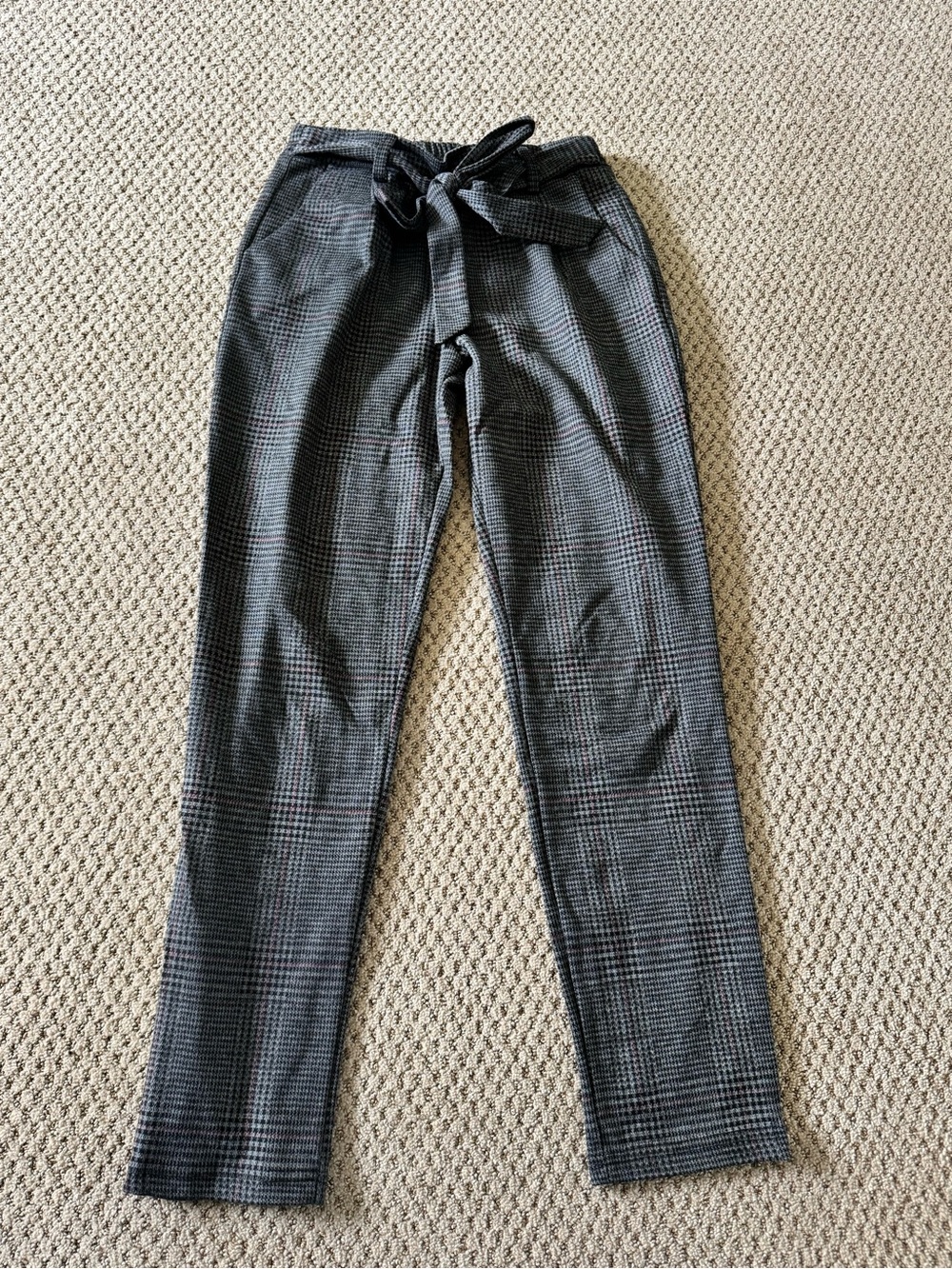 Love Tree Gray Plaid Tie-Waist Trousers